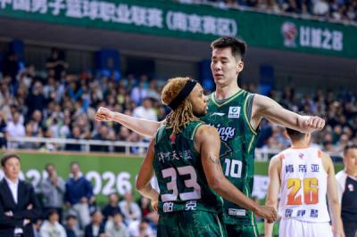 2025-2026����CBA������34�֣��Ͼ���֮��99��96ʤ���տϵ���