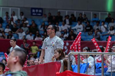 2025-2026����CBA������35�֣��㽭���ݽ���vs������������ ���Կ�̨����