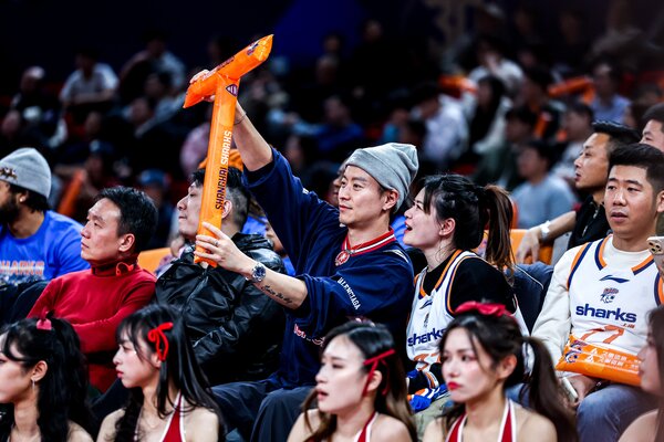 2025-2026����CBA������6�֣��Ϻ�����vs���տϵ��� ���Կ�̨����