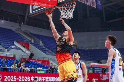 2025-2026����CBA������29��Ǳ���������տϵ���vs�㽭����֤ȯ