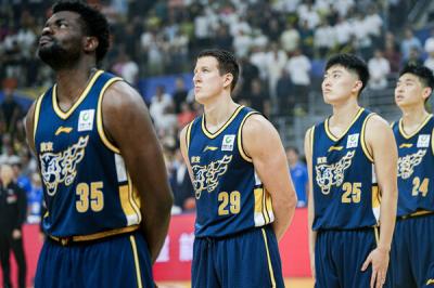 2026-2027����CBA������3�֣��㶫������vs�㽭����֤ȯ ������ʽ��Ա�쳪����