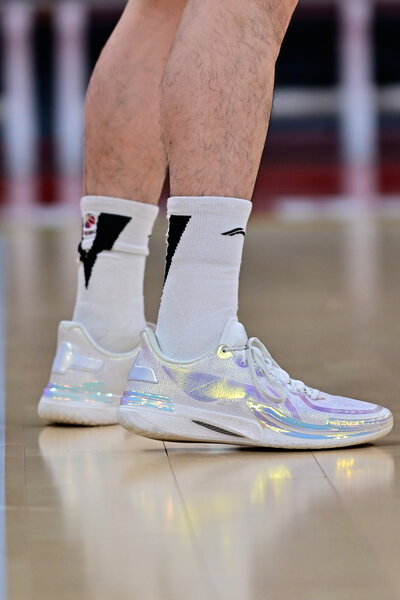 2025-2026����CBA������29�֣��������ɲ���vs��������� ��������Ь