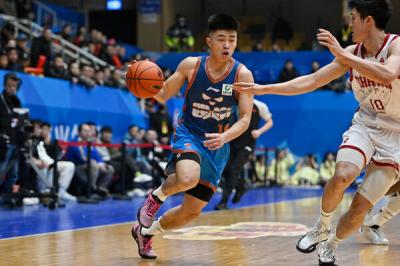 2025-2026����CBA������23�֣��Ĵ���Ⱦ�ҵ61��84��ɽ���ھ�