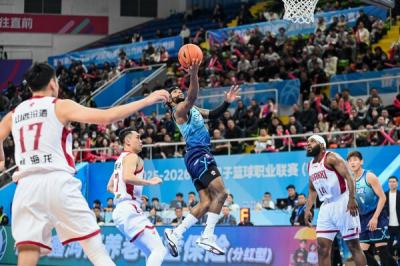 2025-2026����CBA������14�֣��������97��84ʤɽ���ھ�