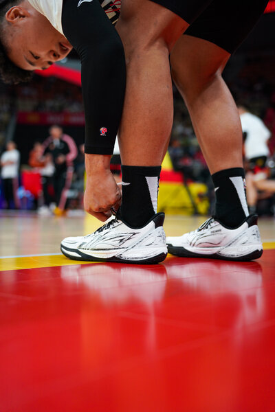 2025-2026����CBA������1/4������1�����������ɲ���vs�㽭���ݽ��� ��������Ь