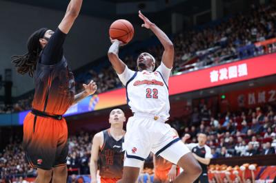 2025-2026����CBA������35�֣�ɽ������99��86ʤ�㶫������