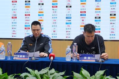 2025-2026����CBA������35�֣��Ϻ�����vs����ɽ������ �������ŷ�����