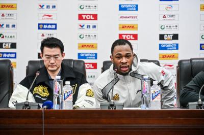 2025-2026����CBA������30�֣����������vs�㽭����֤ȯ �������ŷ�����