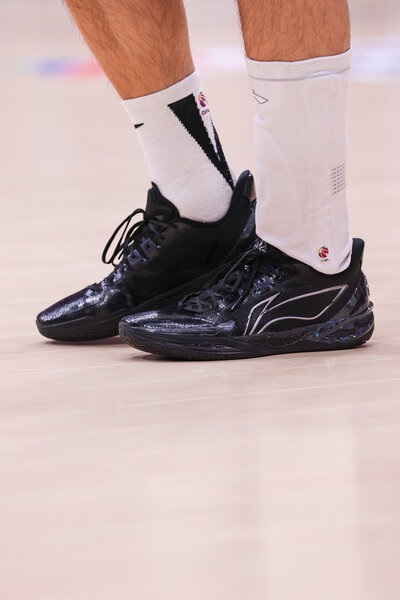 2025-2026����CBA������39�֣��㶫������vs������� ��������Ь